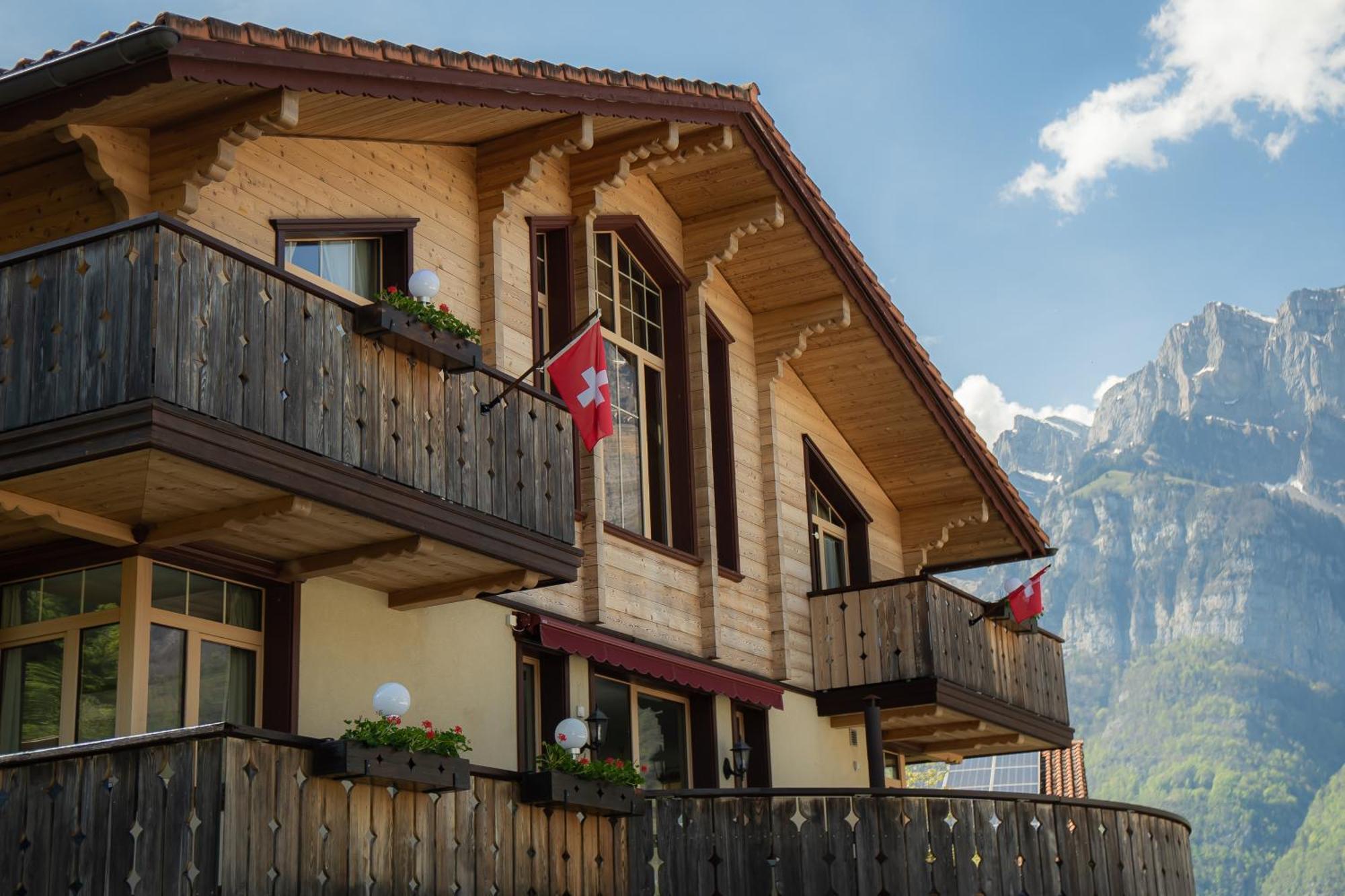 Doodle'S Amazing Chalet -Walensee - Flumserberg - Churfirsten - Heidiland - Pool - Sauna Mols Εξωτερικό φωτογραφία